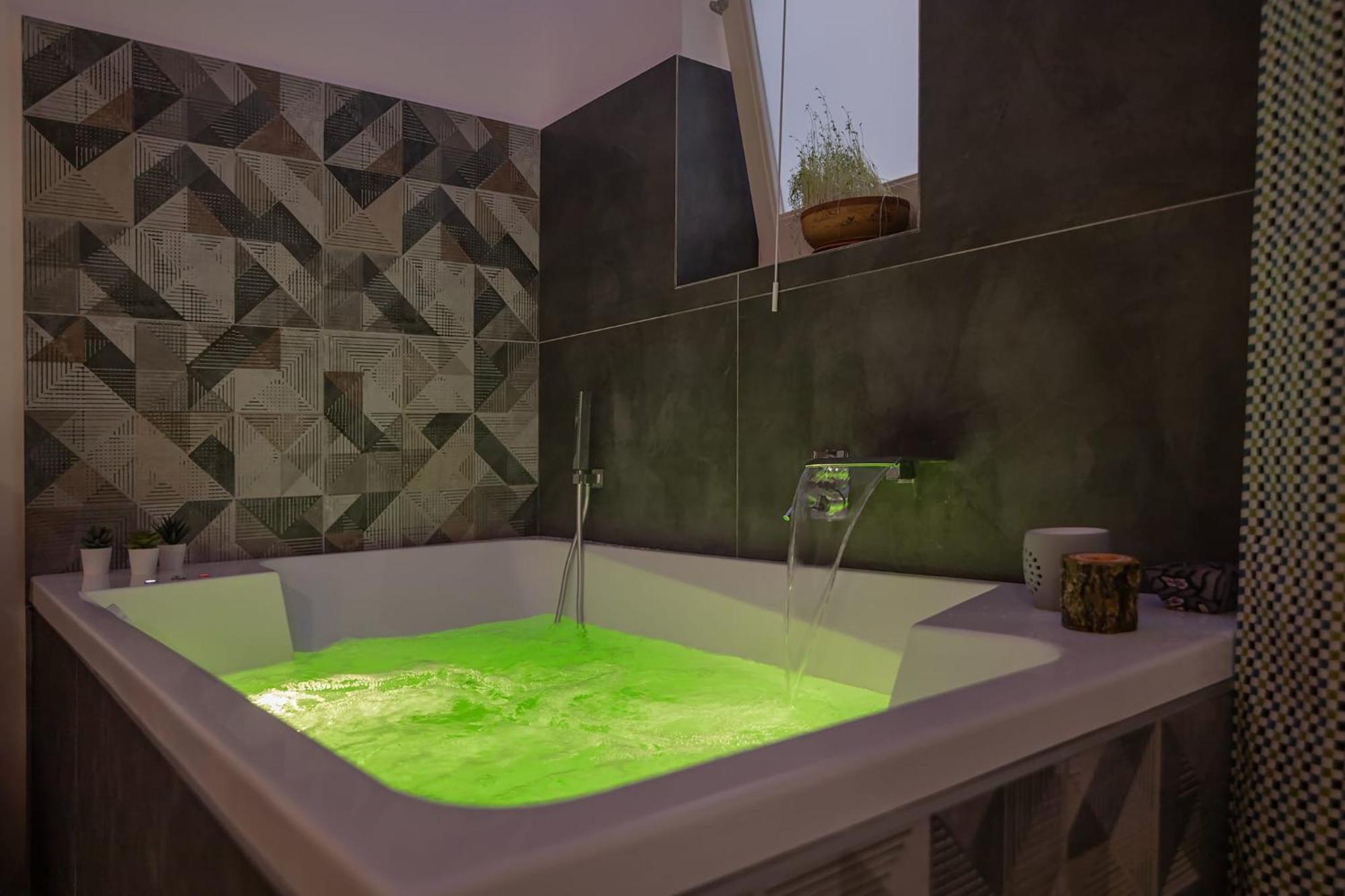 Essenza Suite Siracusa Con Jacuzzi Privata Сиракуза Екстериор снимка